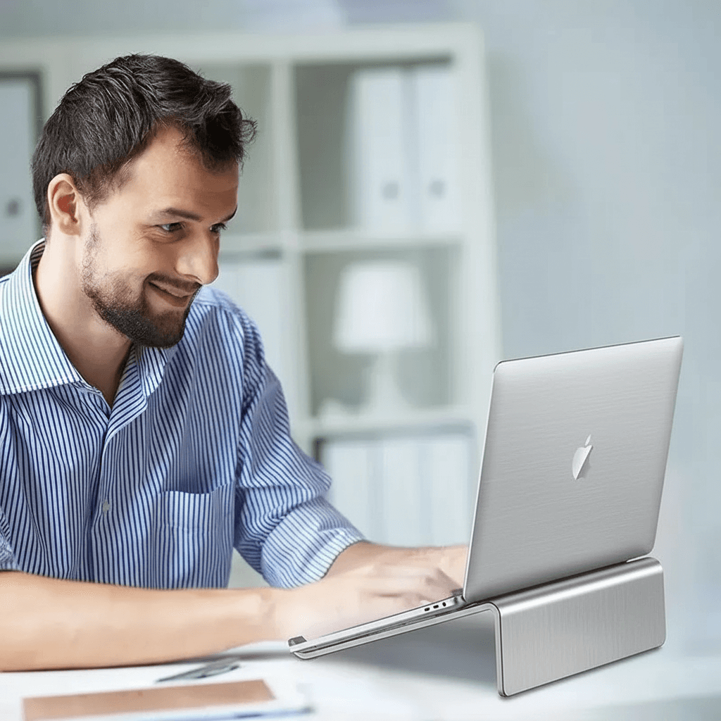 Support d'ordinateur portable en situation d'utilisation